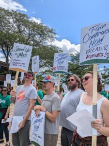 USA members (l-r: Chris Weeks, Casey Krone, John Folliard, Andrea Lydick) join their PSU colleagues at a move-in day rally.